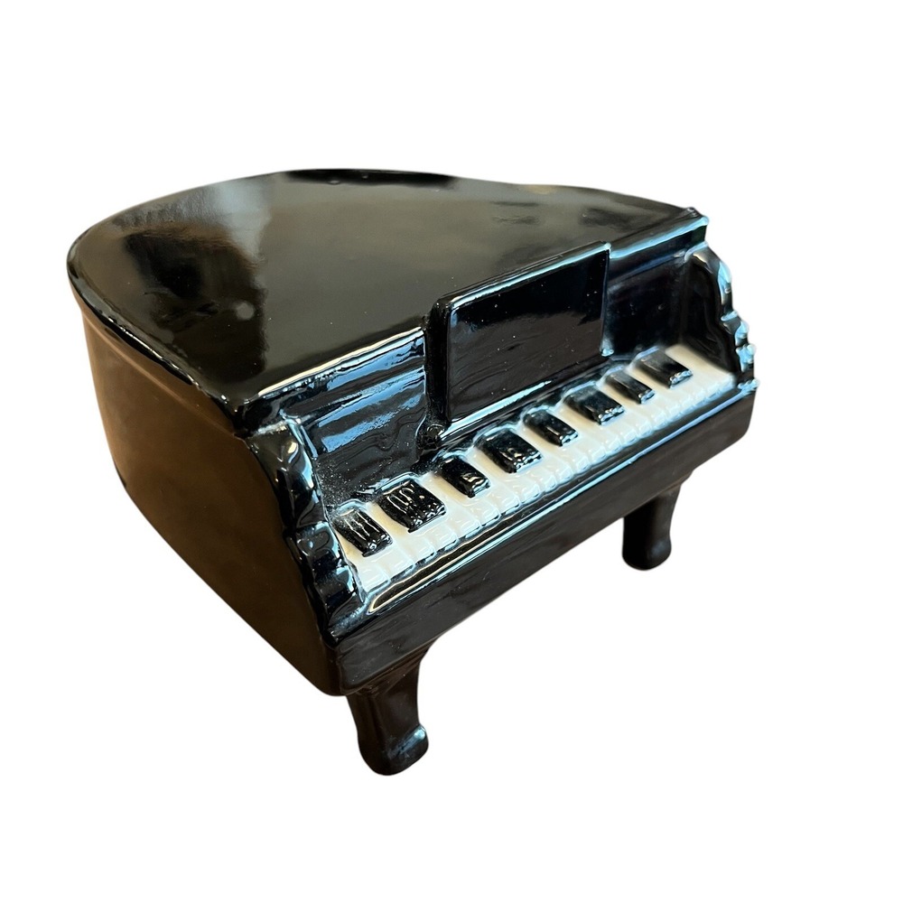 Betty Boop Piano Music Box Vandor Black White Keys Collectible Figurine